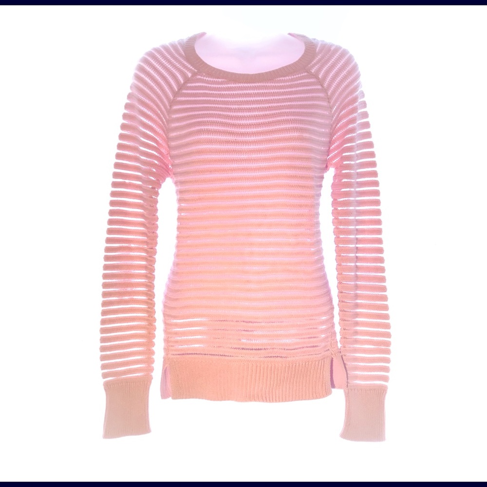 Cool & Cute Pink Halogen Sweater Size Medium